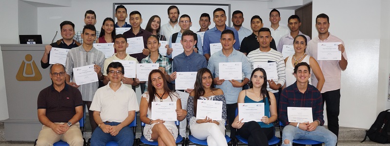 Con la entrega de las becas Cemex 2019A, se cumplen siete años de alianza constante entre la Universidad de Ibagué y la compañía multinacional.