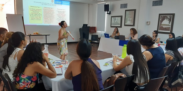 Formación a estudiantes de Psicología - convivencia escolar